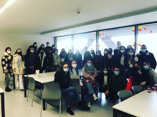 bhf_feb's tweet photo. STEAM proiektua.
Lehen Hezkuntzako ikasleak
.WebLearner ikerketa taldea. Eskola.MakerLab
Hezkuntza - teknologia.Bilboko Hezkuntza Fakultatea.
Proyecto STEAM. 
Alumnado de Educación Primaria
.WebLearner grupo de investigación.
MakerLab. Tecnología Educativa. FEB https://t.co/HpQByFj5pS