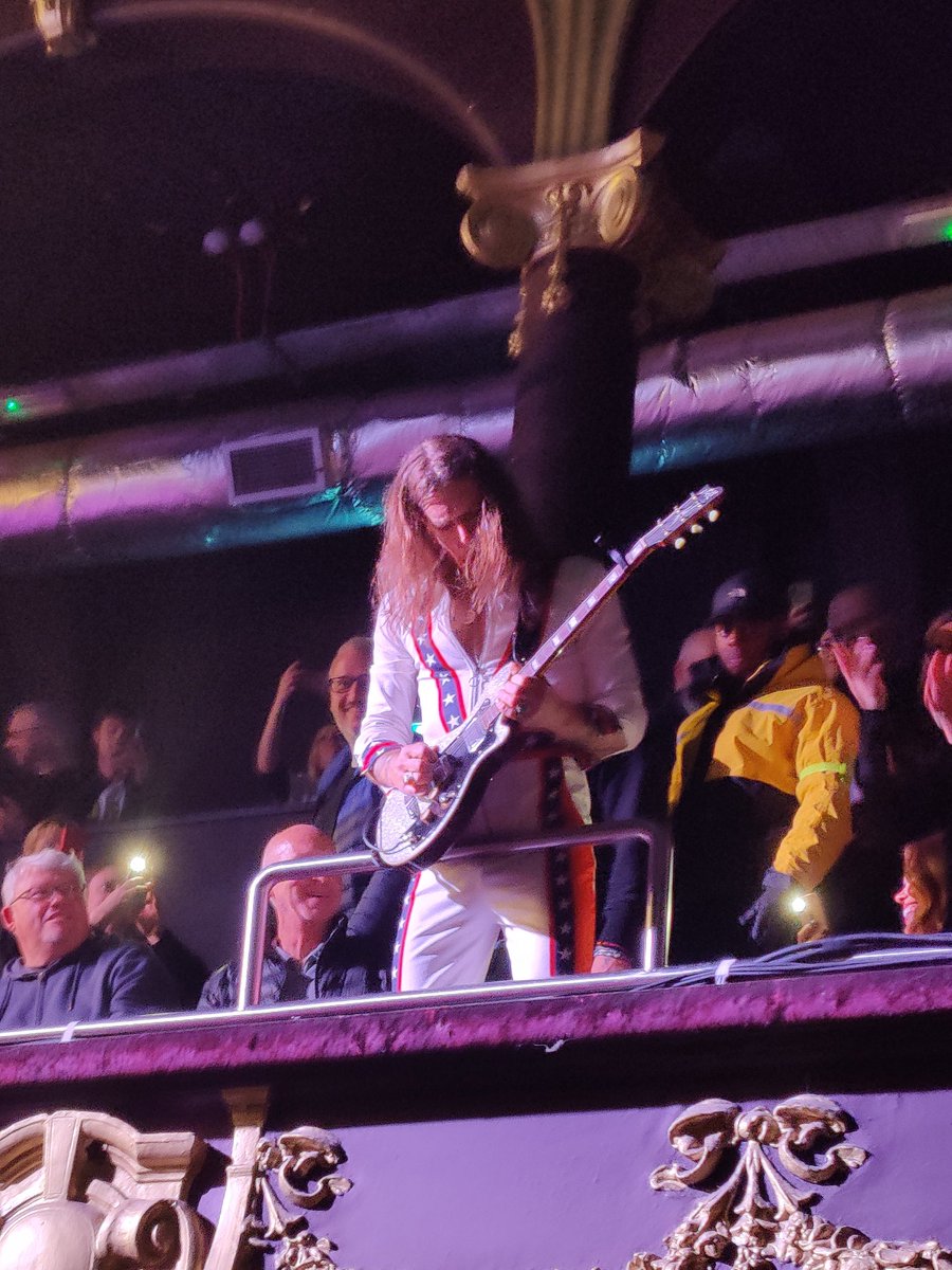 What a gig! Thank you <a href="/EODMofficial/">EaglesOfDeathMetal</a> for tearing up Birmingham tonight 🤘