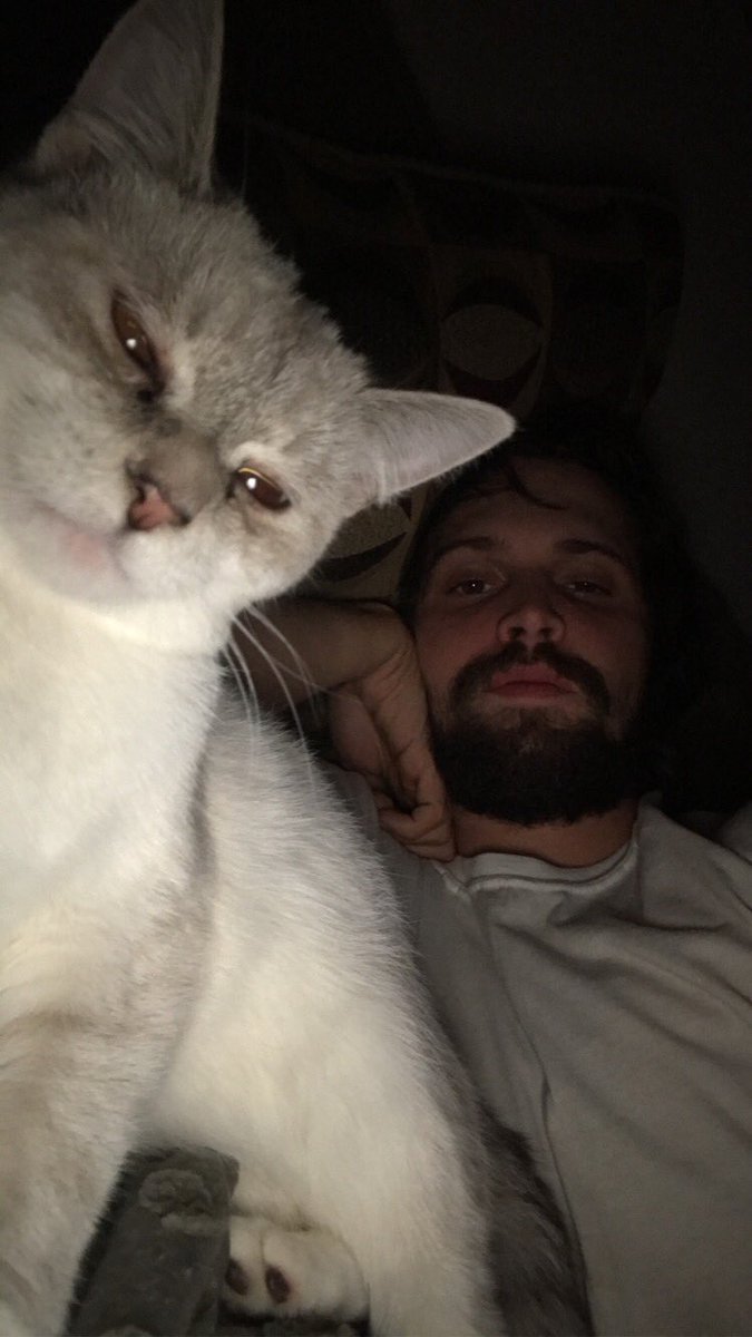 dukewavis's tweet photo. Got my lil bean to keep me company doe https://t.co/OQa2OEZW6n
