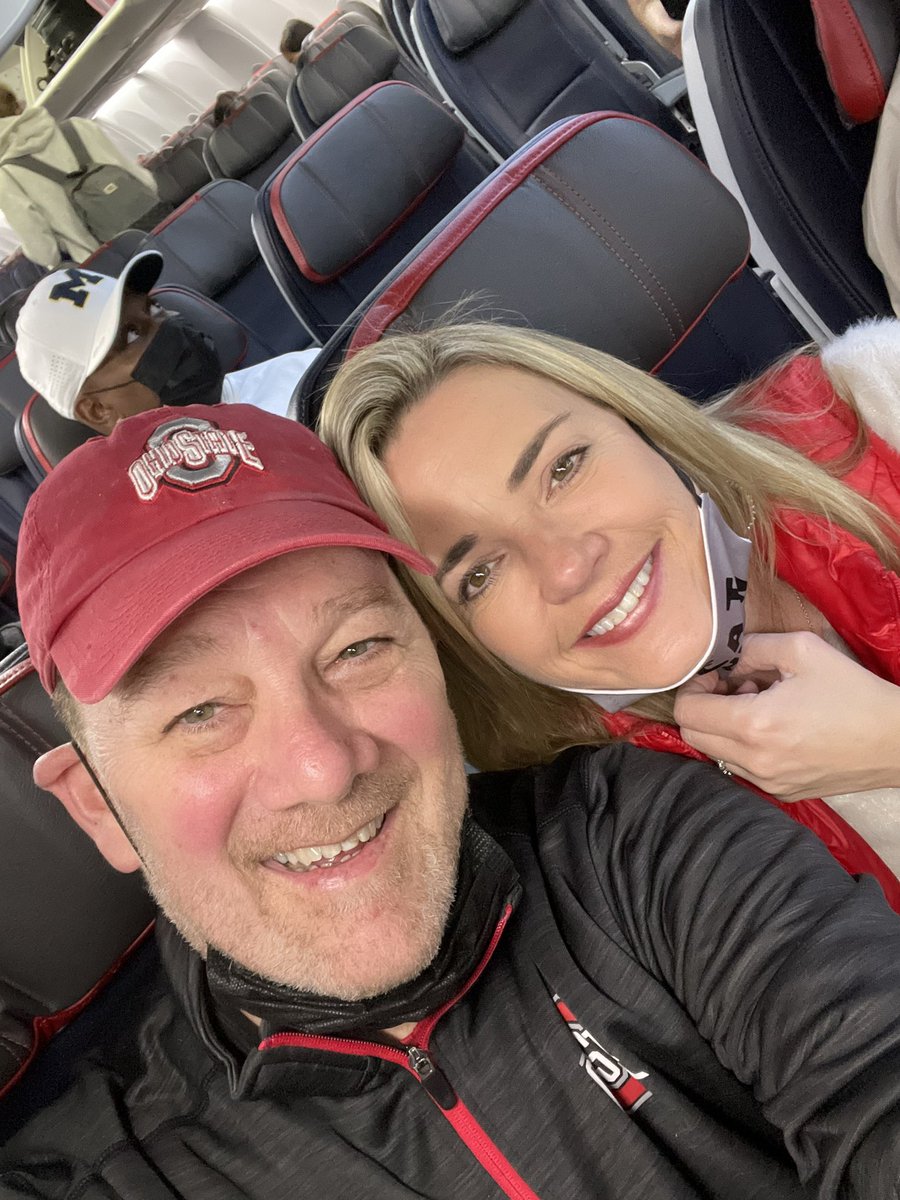 AndyHopkins_'s tweet photo. @CJ1two On the plane from Celina Tx to AA. Born and raised CBus Buckeye for life. https://t.co/b2UOdar4ex