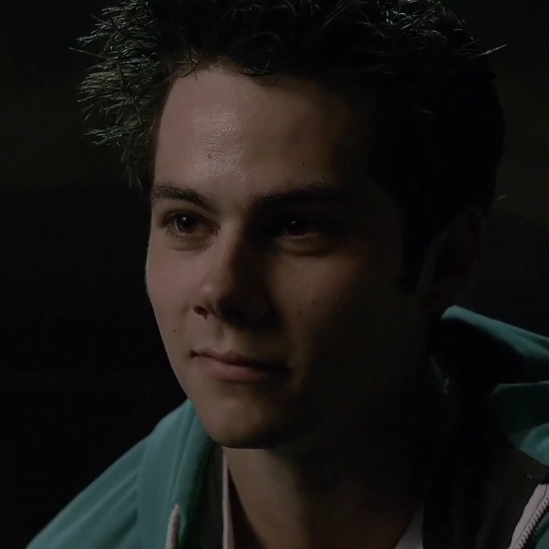 luvsdixon's tweet photo. malia and stiles looking at each other <3 https://t.co/yeR7NVnZkc