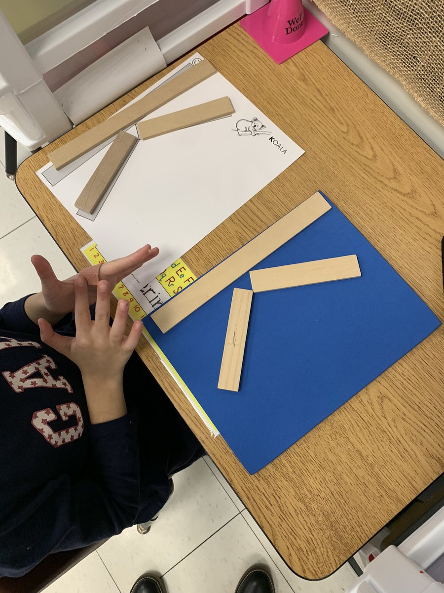 StaffieriMonica's tweet photo. Working Bin system time! Consolidating our letter K formation with handwriting without tears tools and working on math skills! Keep it up kiddos! You got this! @smy_nobleton @ycdsb @DomenicScuglia @ElizabethCrowe_ https://t.co/8JACu82r44
