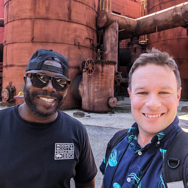 diversivore's tweet photo. It was a real delight meeting @PitmasterRS at @IACPculinary 43 in #Birmingham AL. And the whole hog BBQ he cooked? OH MAN. It was so good that I completely forgot how to take a decent selfie.
#barbecue #iacppix https://t.co/9FKGWyPgBb