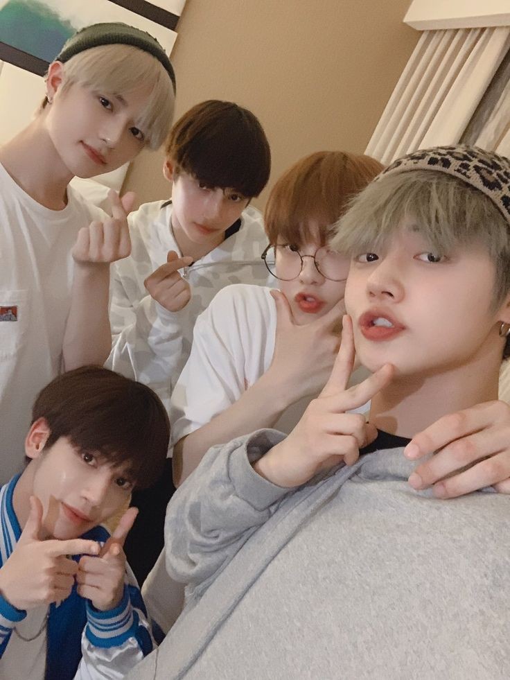 __winging's tweet photo. โก 1000 dรญas desde su debut son lo mรกs lindo e increรญble de este mundo. Los Amo ๐๐
#1000DaysWithTX https://t.co/SSdZVkhPnS