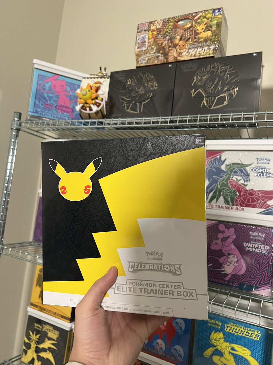 PokemonTCGIntel's tweet photo. PC Celebrations ETB GIVEAWAY! 🔥

How to enter:
-Follow @MetroPoke 
-Retweet 
-Tag a friend 

Winner drawn in 48 hours! Will be ripped live in the discord server! https://t.co/Tas8sV3YGD