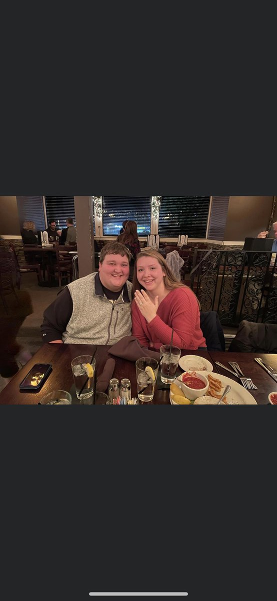 pizer56's tweet photo. She said YES! ❤️ https://t.co/VIhbIew5ci