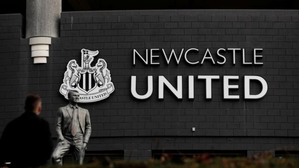 HUMAN RIGHT [THREAD]

Baru-baru ini, surat rahasia yg berisi peringatan dewan kota Newcastle kepada direksi Newcastle United bocor. Isinya? Ketua dewa kota mengingatkan direksi The Magpies soal HAM alias hak asasi manusia. #IMC