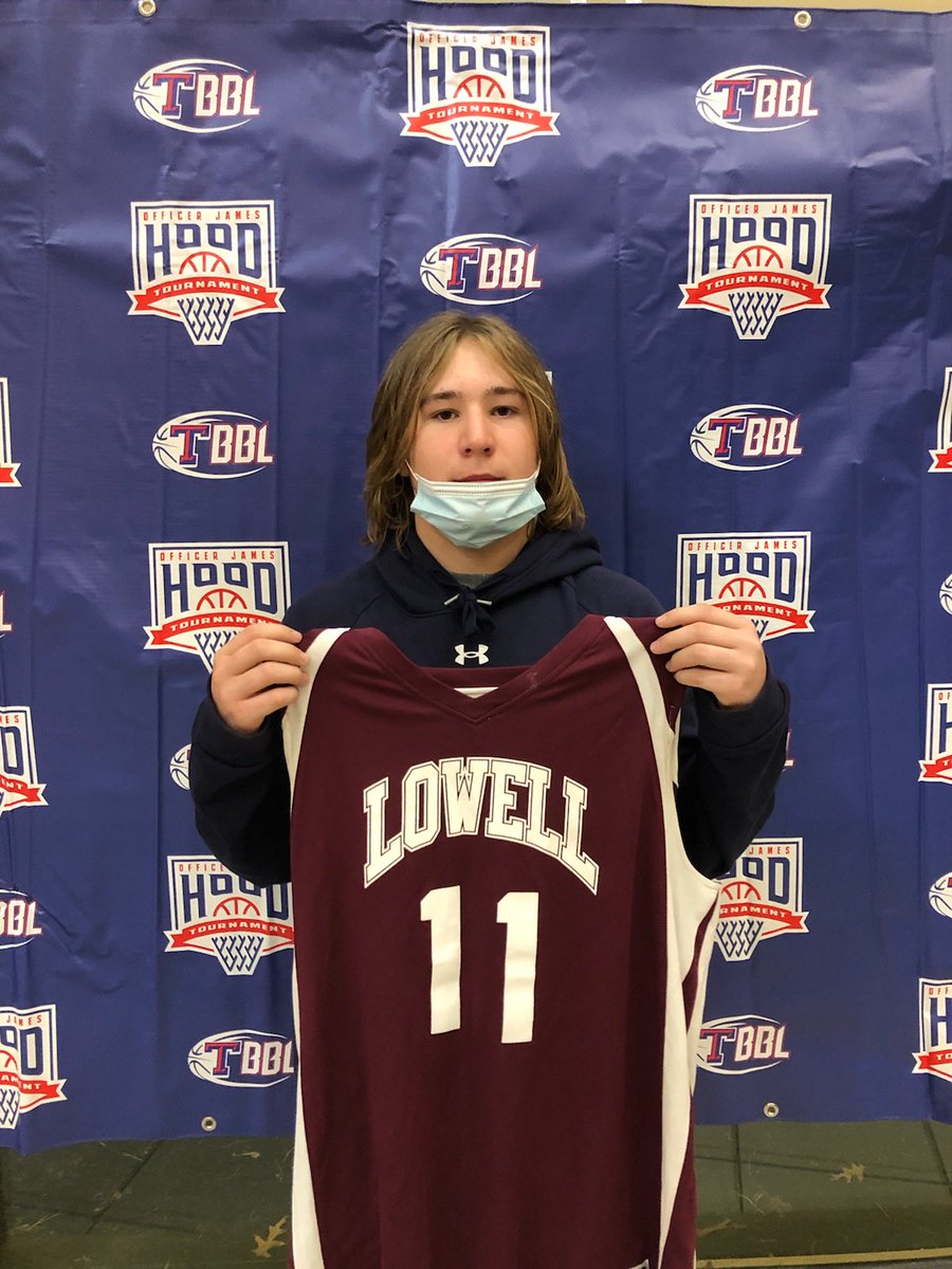 TBBLTravelHoops's tweet photo. POTG Owen King of Lowell 8th over Westford #JamesHoodTournament https://t.co/HcPdl5XLV3