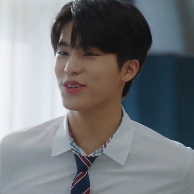 walwrites_'s tweet photo. 'TRAUMA' [ #HAJEONGWOO short au ]

ㅡ wherein Jeongwoo, an acting tough student of TRSR High but an actual scaredy-cat, meets a real ghost, Haruto. What would happen if the ghost tried to help the scaredy-cat get rid of his fears? https://t.co/WLnaGcnzCT