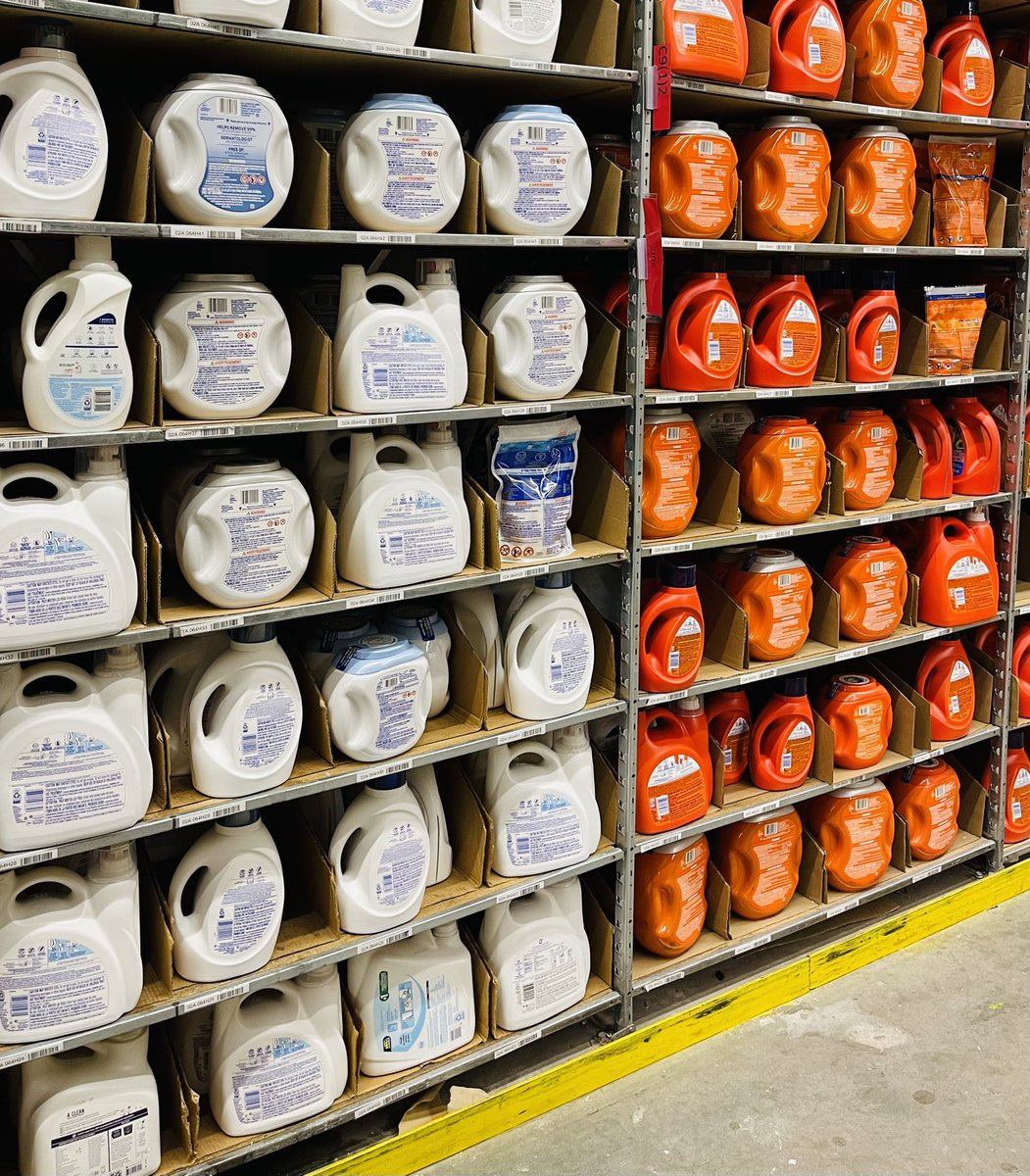 TGT_SaJoseph's tweet image. What a week! A huge focus has been filling the sales floor. However, that still didn’t stop our stockrooms from being a top priority! #RoutinesAlwaysWin #Q4 🎯