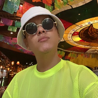 HugoManiky's tweet image. #NuevaFotoDePerfil