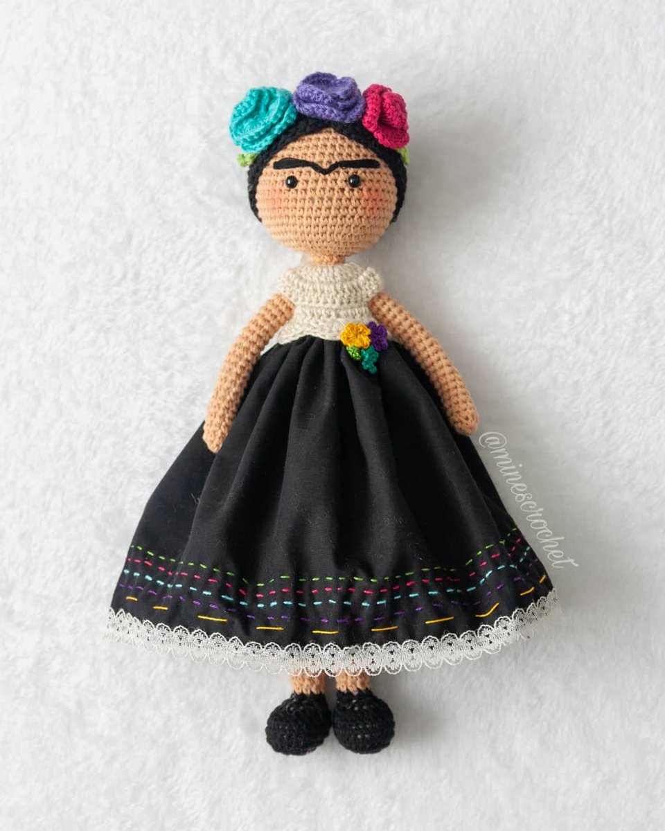 minesor's tweet image. Conozcan a Frida de @minescrochet (IG)
