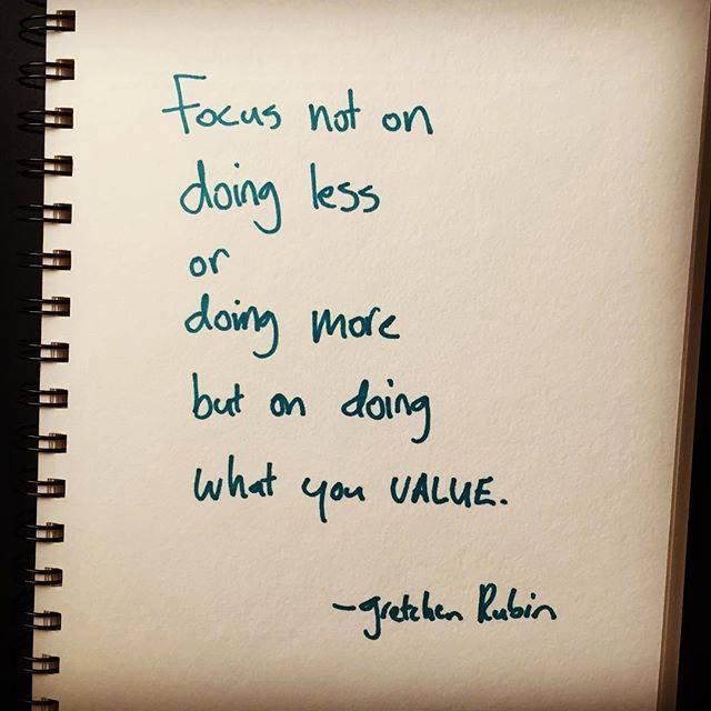 ClaireRossDunn's tweet image. Self-employed writer thoughts. This applies to overall goals of course - focus on writing (duh) - but also to what I do day-to-day. What kind of writing do I value? And am I doing that when I sit down at my desk? #writerquestions #birdbybird