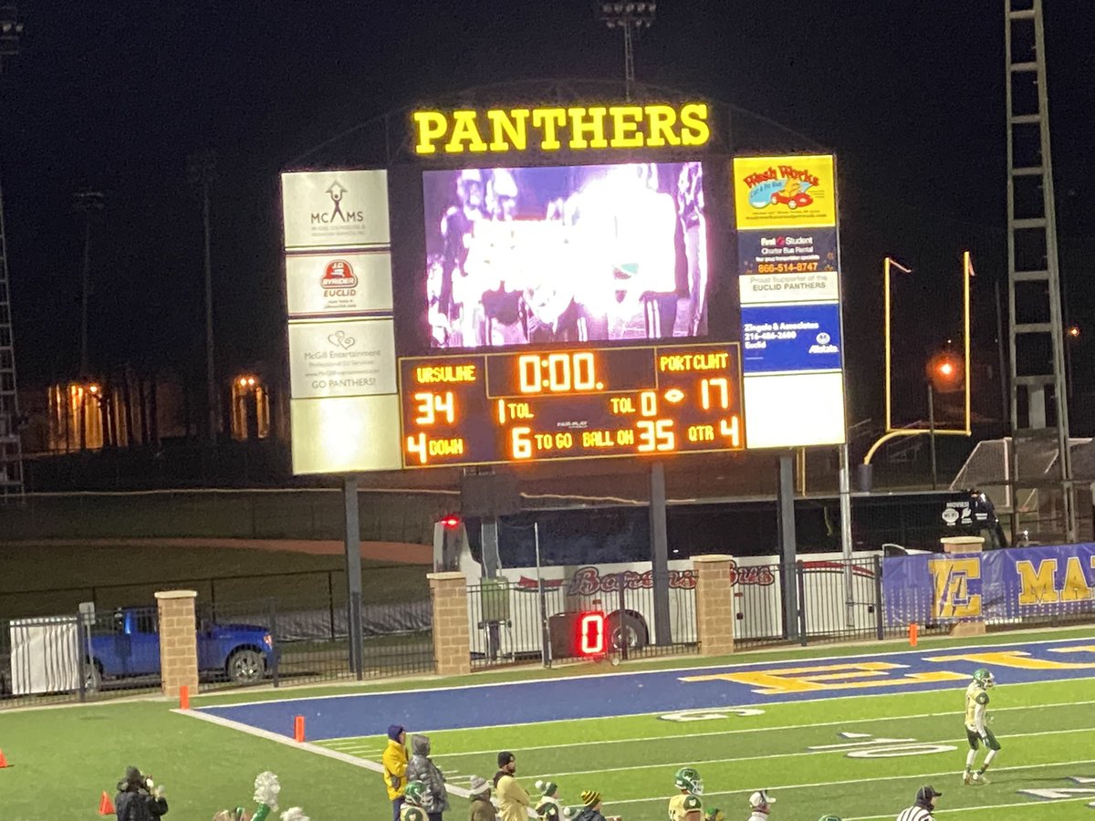 UrsulineIrish's tweet photo. We’re going to the State Championship! #UrsulineIrish #SoliDeoGloria 🍀🍀 https://t.co/ammr43EbIo