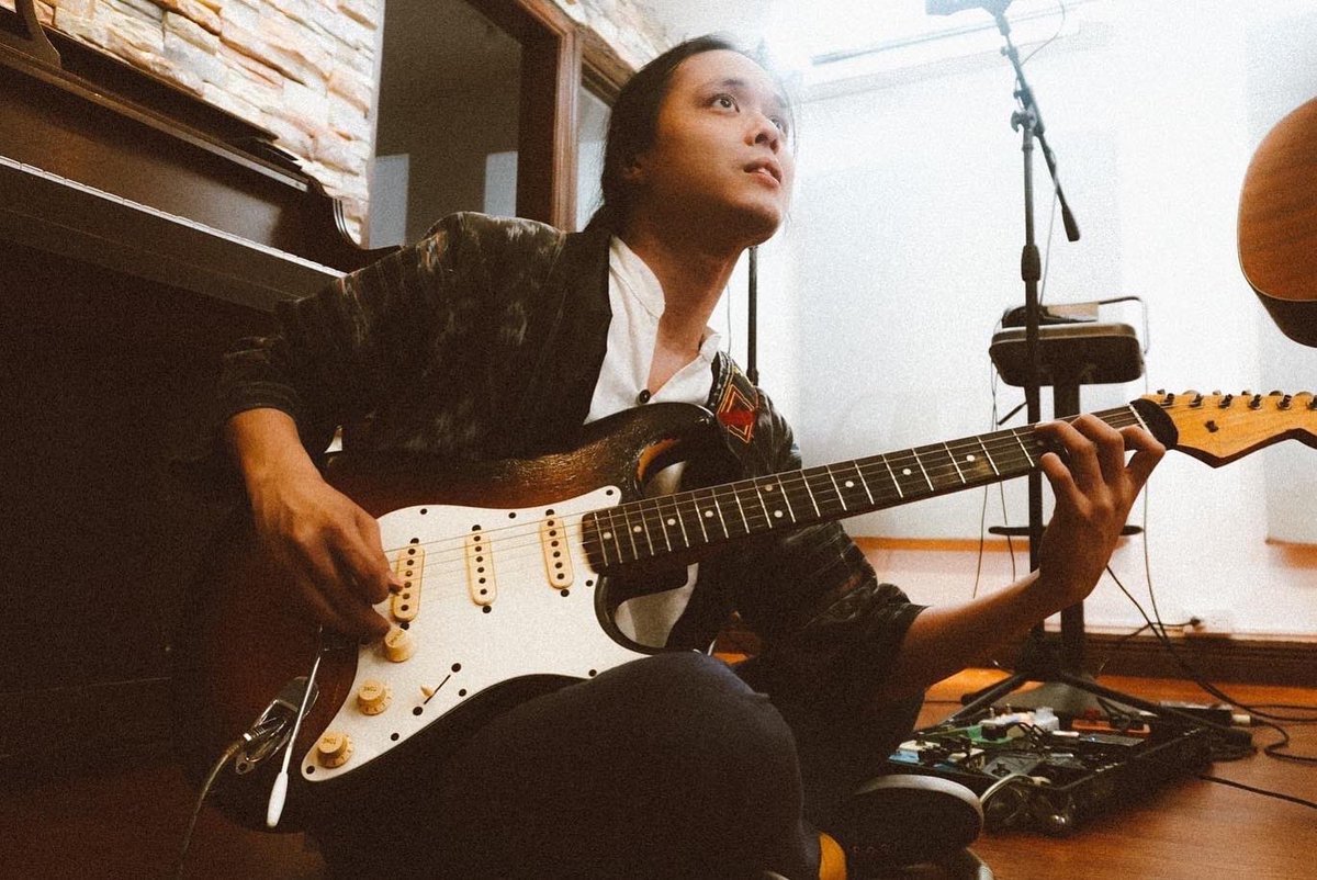 lineinrecordss's tweet photo. A little behind the scenes of @overoctoberph EP live performance, coming soon... 👀
.
Don’t forget to subscribe to their you tube channel!
#recordedatlinein #nikmixedit #lineinrecords https://t.co/2WMZOJdqhK