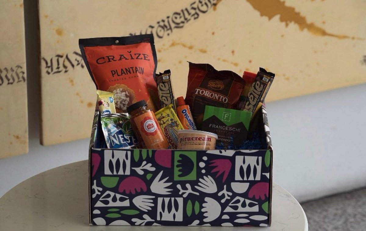 TBoxOutOfTheBox's tweet image. Gift basket in a box theboxoutofthebox.com