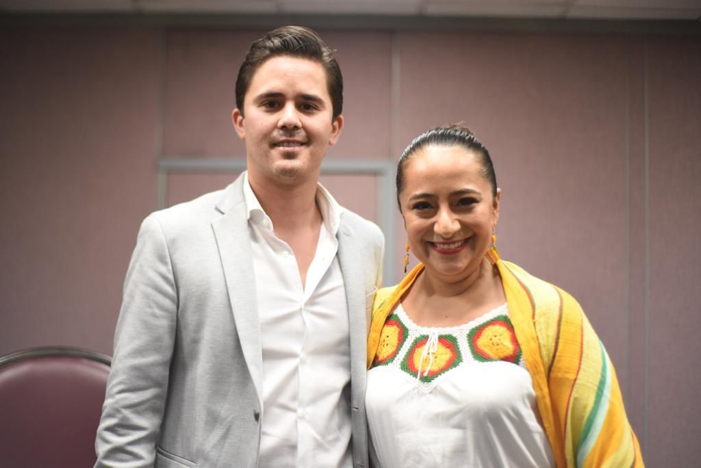 dipsmorenavera's tweet photo. Turismo propiciará pronta recuperación de la economía de Veracruz: Rafa Fararoni - https://t.co/QnDWHPWHYk https://t.co/1HtO5VmGuV