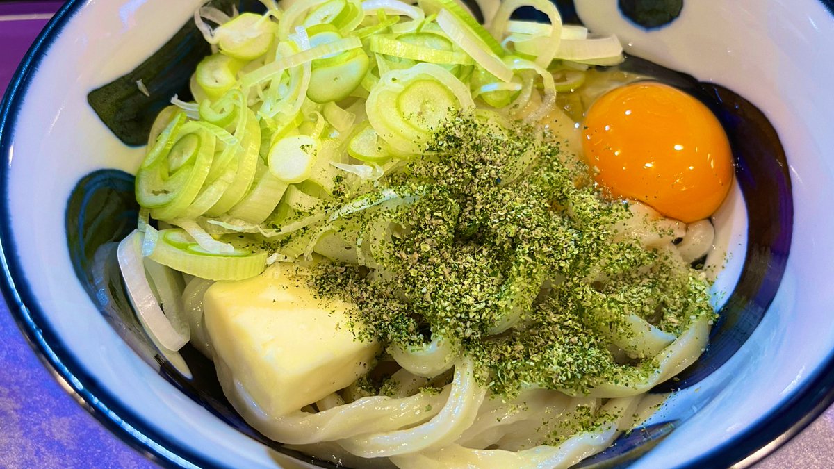 kanda_unabara's tweet photo. 【う@浅草】浅草の最奥、開店時間は深夜0時から麺が無くなるまで(朝に無くなる)。WEBにほとんど情報が無く、名前の通りSEO全盛時代に真っ向から勝負を挑む短い店名のため、人に教えてもらわなければ辿り着くことはほぼ不可能。うどん不毛地帯浅草で最強にコシが強いうどんを食える貴重なお店。 https://t.co/Qs0jwgbcpQ
