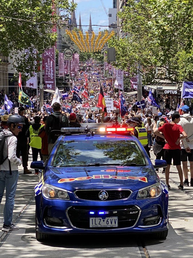 Huge Freedom Protests Again Bring Australian Cities to a Standstill FFKyw6PUYAMEdgy?format=jpg&name=900x900