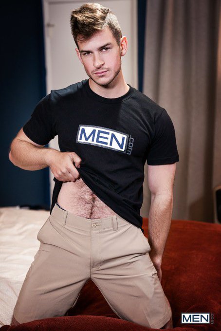 1 pic. #SexySaturday We can’t get over how #cute #handsome and #hot @sc_archie is ????

#gay #gayporn