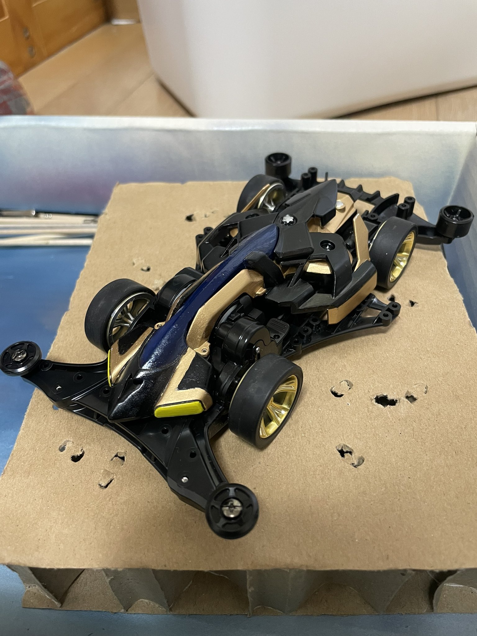 も*ん様 ミニ四駆　マッハフレーム　ブラックスペシャル風塗装　提灯仕様　純正のみ も*ん様 ミニ四駆 マッハフレーム ブラックスペシャル風塗装
