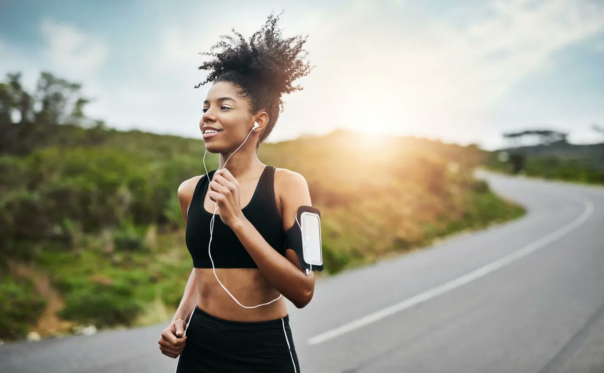 SilverRun_event's tweet photo. "Prix, charge mentale... les freins de la pratique sportive chez les femmes

#conseilsport #courseEnFamille #SILVERRUN #préventionsanté #bien-être #prévention #santé #seniors #bougerpourêtreenbonnesanté #courseenfamille #SantéMagazine https://t.co/TqhzzzXrPE https://t.co/cLEJUUtcaO
