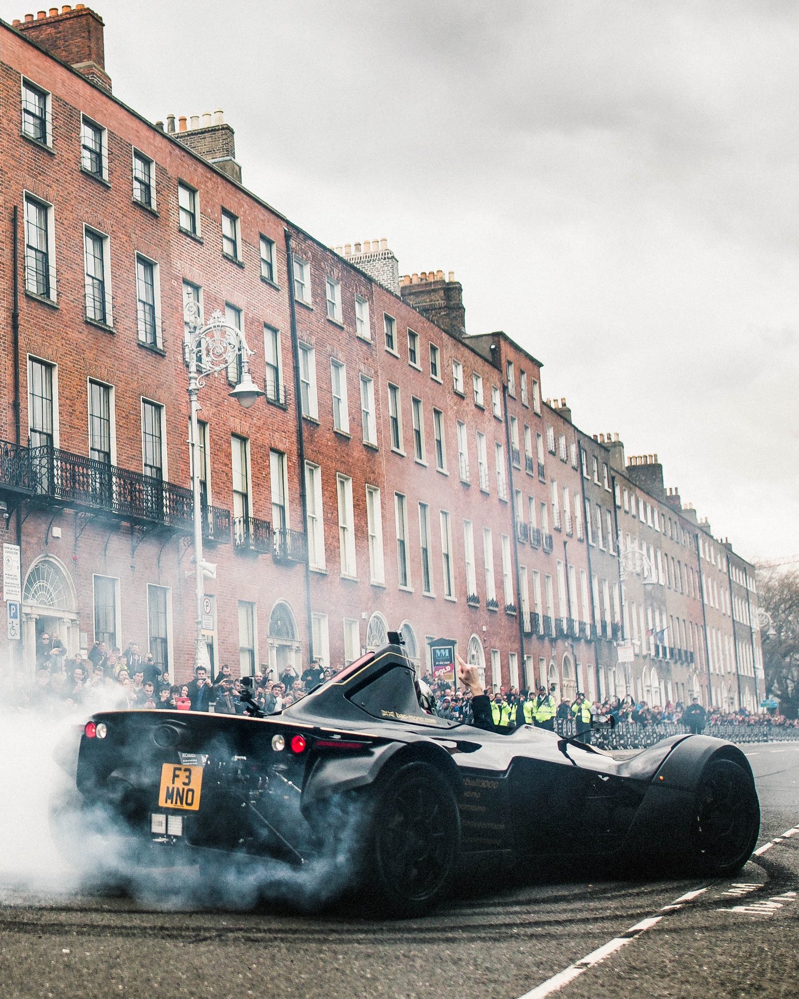 Bac Discovermono Twitter