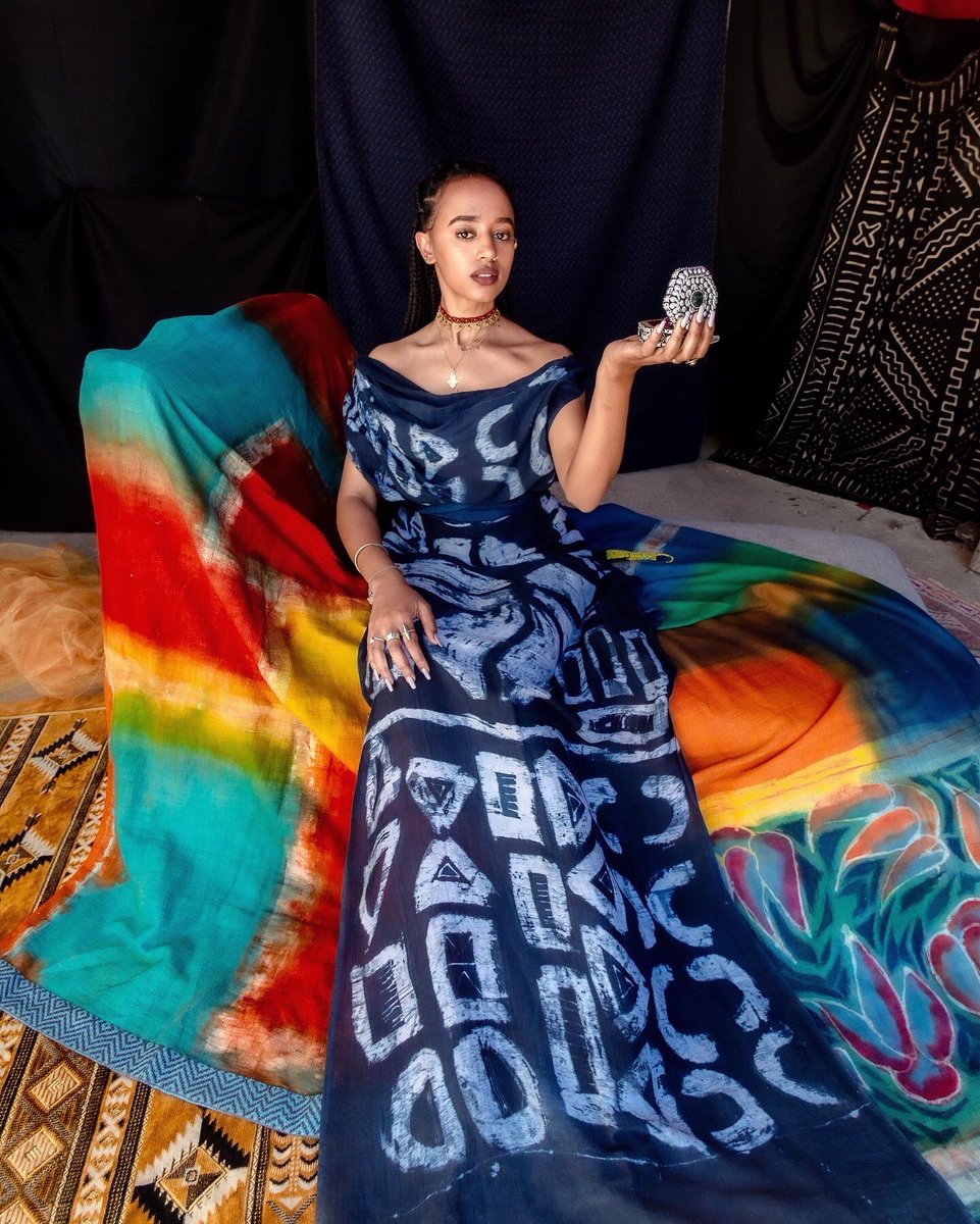 Happy Saturday ✨ 
🎪Gypsy Circus🎪
Thoroughly enjoyed this shoot with all the beautiful ladies wearing the beautiful fabrics from Ethiopian Batik. #PhotoOfTheDay #Ethiopian #AfricanBeauty