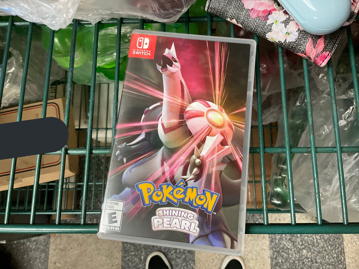 asphixia_pond's tweet photo. Oh hell yeah
#pokemon #PokemonShiningPearl #pokemonremake #NintendoSwitch https://t.co/ZtlxCDXVYA
