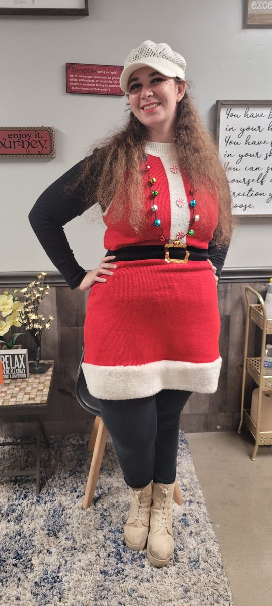 Kitty on our overnight freight crew came in ALL festive for #FestiveBlackFriday!!! Rock on lady and thank you! #CedarHill0530 <a href="/trh_204/">Tim Hoover</a> <a href="/BlakeColeTHD/">Blake</a> <a href="/jbh8288/">Julie</a> <a href="/LewisHom/">Jimmy Lewis</a> <a href="/RushClay/">Clay Rush</a> <a href="/CiscoKidQ/">Frank Quintana</a> <a href="/THDGardenScott/">Scott Penoncello</a>