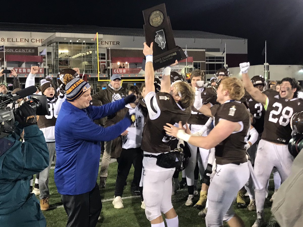2021 IHSA Class 4A State Champions

Final:

Joliet Catholic - 56
Sacred Heart-Griffin - 27

The Hilltoppers cap off a perfect season (14-0) with their IHSA-record 15th State Championship! #GoHill