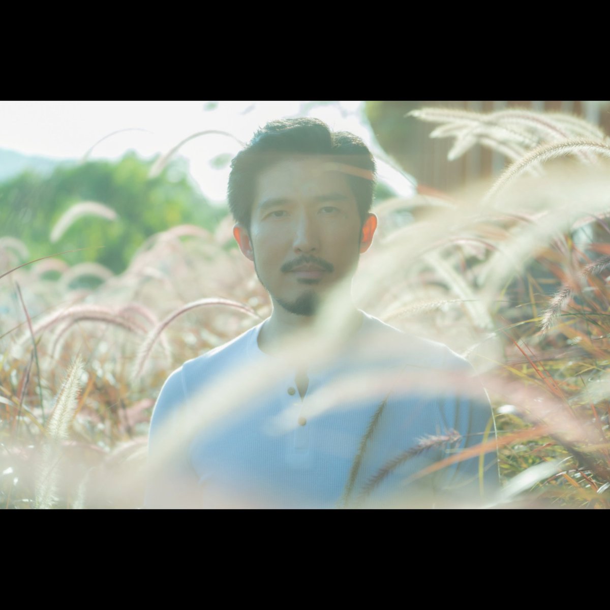 jameskazama's tweet photo. 秋 • ฤดูใบไม้ร่วง • Autumn • el otoño • l'automne • der Herbst • アキ 🌾🍁🍂

#onecoolbbdub #天下一聲優館 #jms_style #jameskazama #丘占輝 #演員 #英語配音導演 #dubbingdirector #ดารา https://t.co/nlf80NsiLX