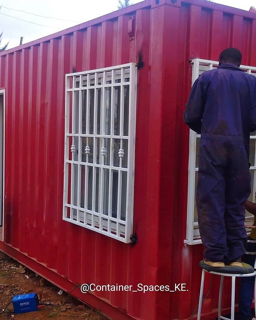 EdarnsLtd's tweet photo. #ContainerHome | 1BR. Self-Contained _ (Nrb.,KE) https://t.co/pxhu21Xm2L