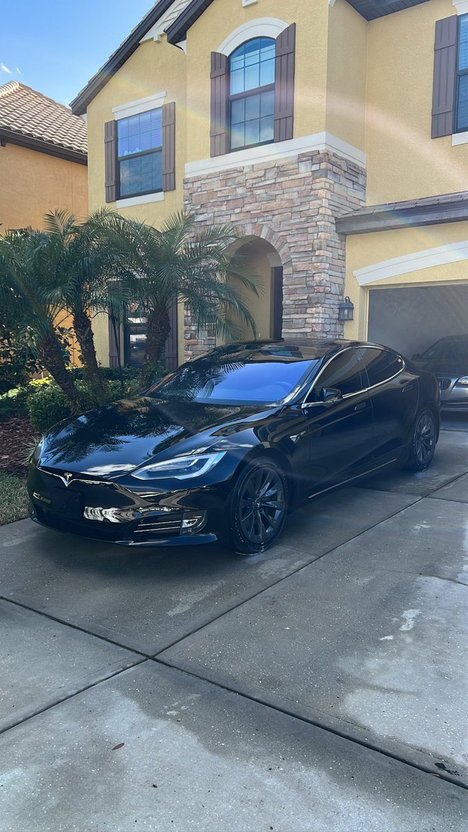 Marc_Money's tweet photo. Finally had a chance to wash Blackie yesterday https://t.co/h934tHRYMv