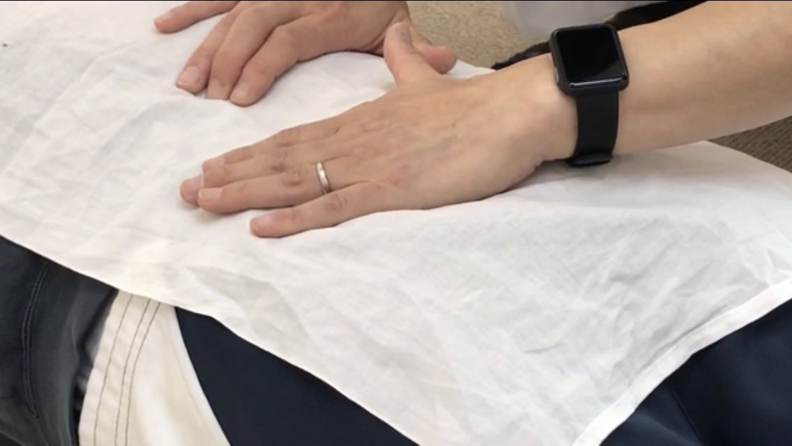BalanceofBandB's tweet photo. 【ゆらぎの波動筋膜リリース】腰部、腹部 

骨盤と腰に手を当てると
心地よいゆらぎの波動で
筋膜が動きリリースされます

https://t.co/cVXwha4dOL https://t.co/BqEHzu36SX