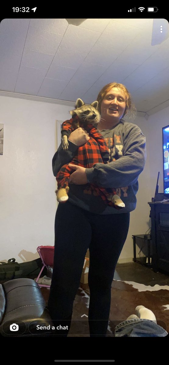 kelsikelly16's tweet photo. Don’t mind my face. But pepper is seriously the cutest 🥺🥺 https://t.co/xfORStvnlU