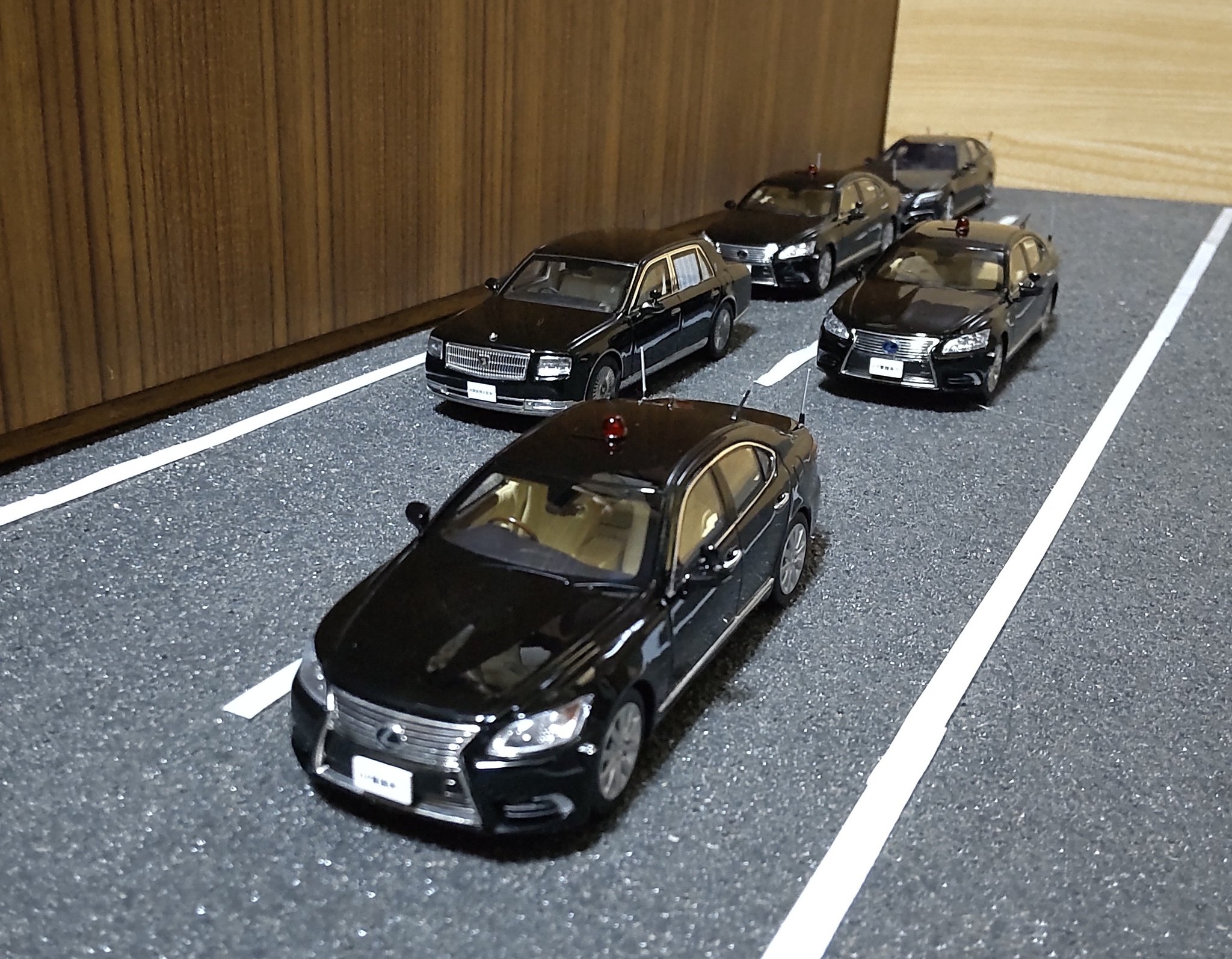 警護車列 Twitter Search Twitter