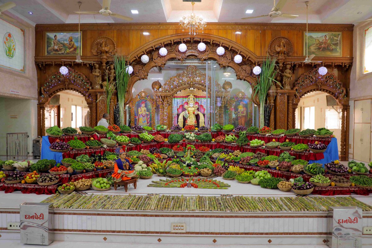rajkotgurukul's tweet photo. Hatadi Darshan 
at Swaminarayan Gurukul Rajkot Sansthan 

#swaminaryan #gurukul #hatadi https://t.co/v3K1gitCjA