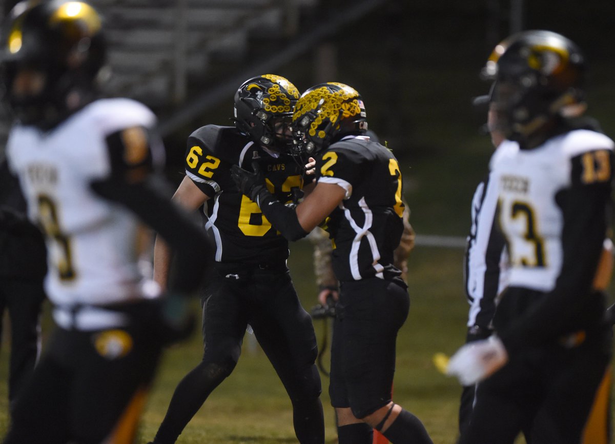 QB <a href="/RyanBarnard_/">Ryan Barnard</a> found <a href="/CarterMazalews1/">Carter Mazalewski</a> for the winning score on 4th down in the final two minutes to lift <a href="/SCCavsFootball/">Cavaliers Football</a> to a 14-13 win over Harford Tech Friday. The team is now one win away from the first state title in program history. STORY &amp; PHOTOS: bit.ly/3rhUxc6
