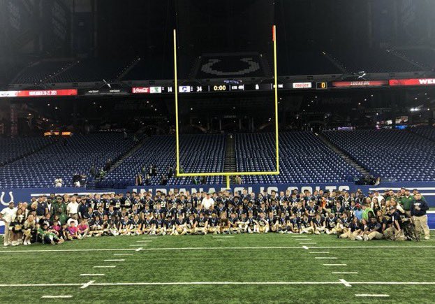 GoCathedral's tweet photo. The Irish are state champions! @CathedralFBall defeats Zionsville 34-14 to win their second straight title!

📸 @IHSAA1 https://t.co/GQHsZSivsE