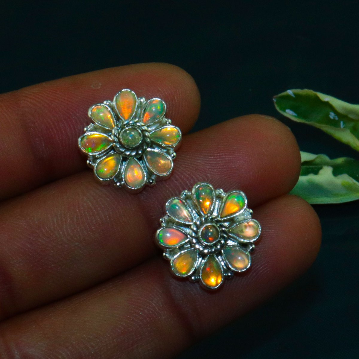 Thanks for the kind words! ★★★★★ "I absolutely love these earrings... super shiny and better than expected quality." Erin H. etsy.me/3DXtvKt #etsy #girls #rose #bezel #earlobe #victorian #pushback #silver #yes #graduation