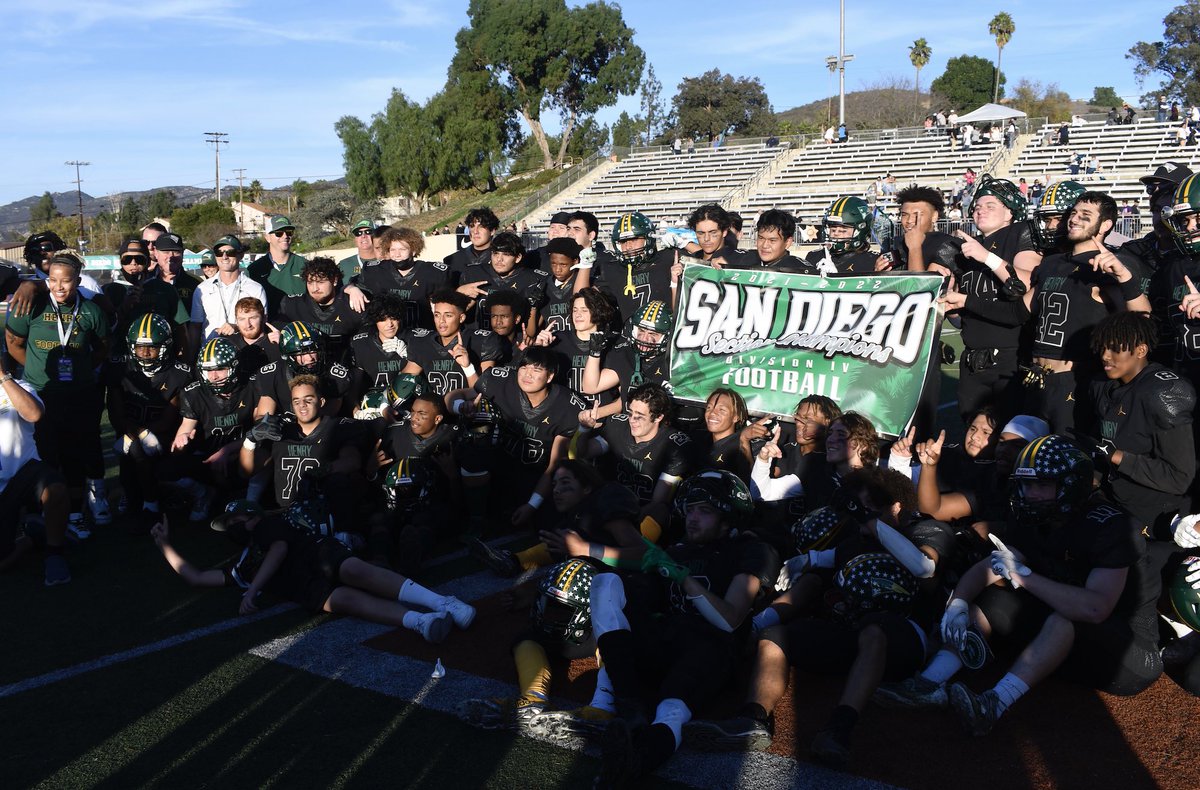 Henry Football tweet media