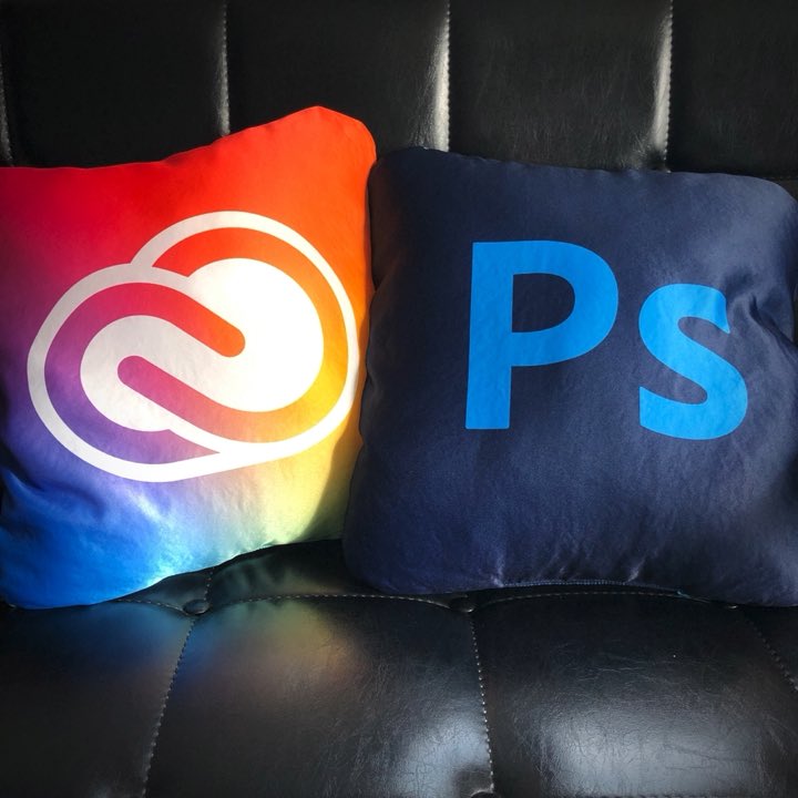 【新品】Adobe Max 2020 限定 アドビ クッション(CC&Ai) 新品】Adobe Max 2020 限定 アドビ クッション(CC&Ai)