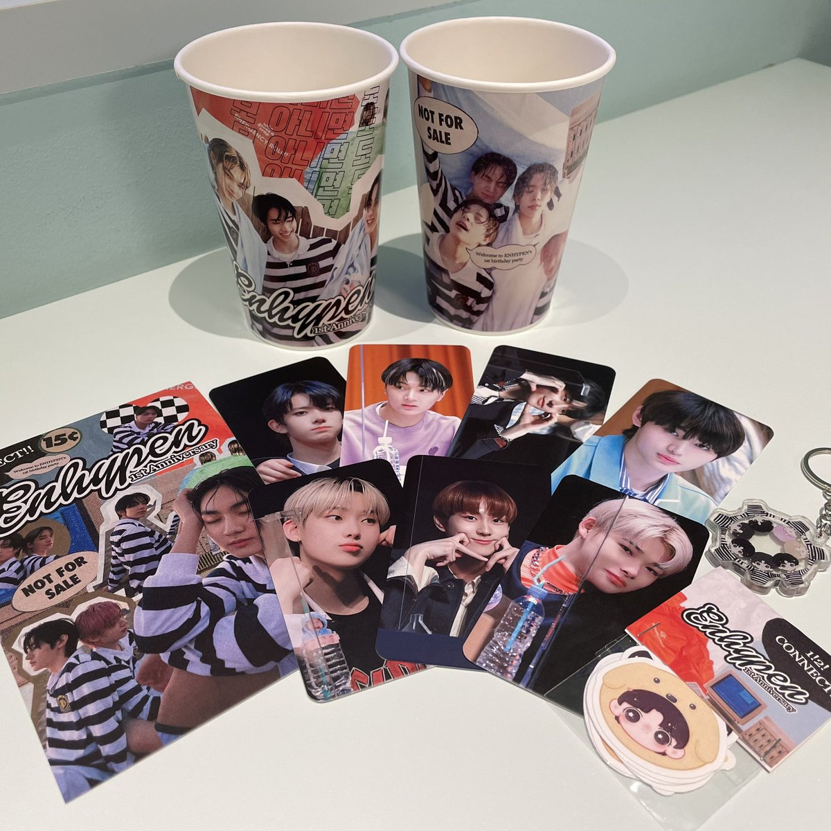 心斎橋のカプホ行ってきた〜！！
めちゃくちゃ可愛かった( *´꒳`* )🤍
先着特典も運良く貰えました✨
#영원히_함께할_엔하이픈의_1stAnniversary