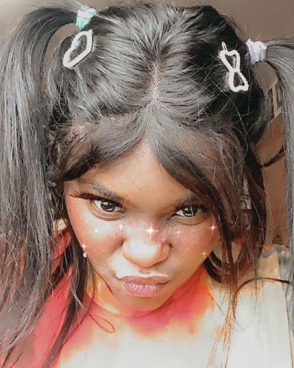 kalaylay's tweet photo. @bellathorne @tiktok_us @SIRIUSXM Share share share https://t.co/b5P9thTey8 https://t.co/GhzYBisNql https://t.co/Sh7NUcbZ7j