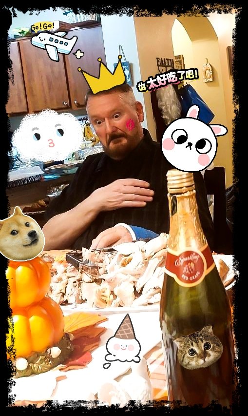 MalwareWhisper's tweet photo. @LastWeekTonight @iamjohnoliver Happy Thanksgiving! #Thanksgiving https://t.co/aaclUU1t4z