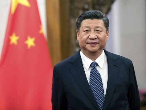 WW3Info's tweet photo. #WorldWar3: Power concentration in hands of #PresidentXi is dangerous for China, warns #HKPost article. Jinping holds the highest positions at the civilian & military levels. Besides, experts claim, President Xi could stay in power for another decade.
https://t.co/XmKfTnotVb https://t.co/6edRBdHHJT