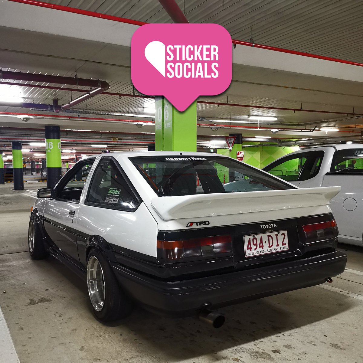 StickerSocials's tweet photo. ⭐️ Join the HOTBOYS car club! ⭐️

🚗 @jessewoodhead_ 

#ae86 #sprinter #toyota #levin #ae86world #smallbusiness #decal #slap #sticker #carmeet #JDM https://t.co/qbO5N7GWXJ