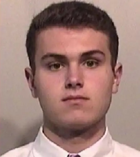 DFiosa's tweet photo. #ChristopherBelter & #AnthonyWesterman,
both charged & convicted of multiple counts of rape & other sexual assaults, but neither will see a day in jail where they belong.
This one⬇️was given probation, & this one⬇️ a former cop, was sentenced to house detention.
Savages & Animals https://t.co/HVbRCkHDqU