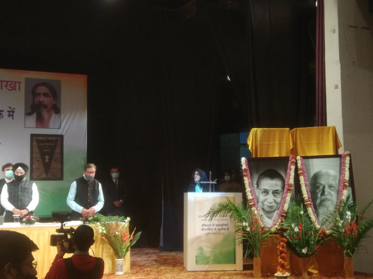 PrerrnaSingh's tweet photo. When we follow our #duties then we respect #rights of all... #Article51A... Hon. Governer of Rajasthan has made all participants to take oath to follow Article 51 A.... #constitutionofindia...
#auroville #mother #shriarvind https://t.co/UdVRorIL1u
